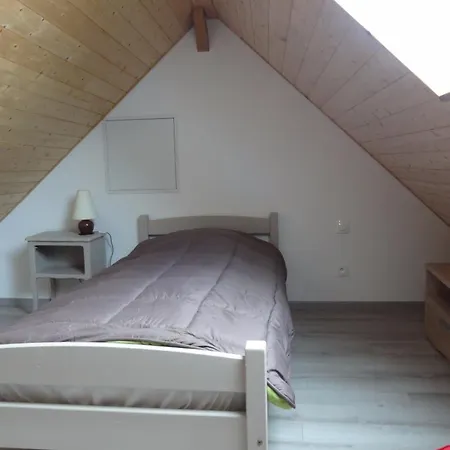 Maison Confortable En Campagne A + Jardin Holiday home *