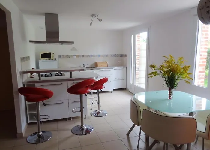 Maison Confortable En Campagne A + Jardin Feriehus